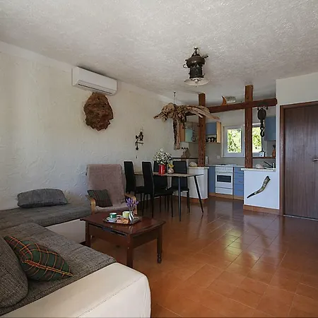 House Nova